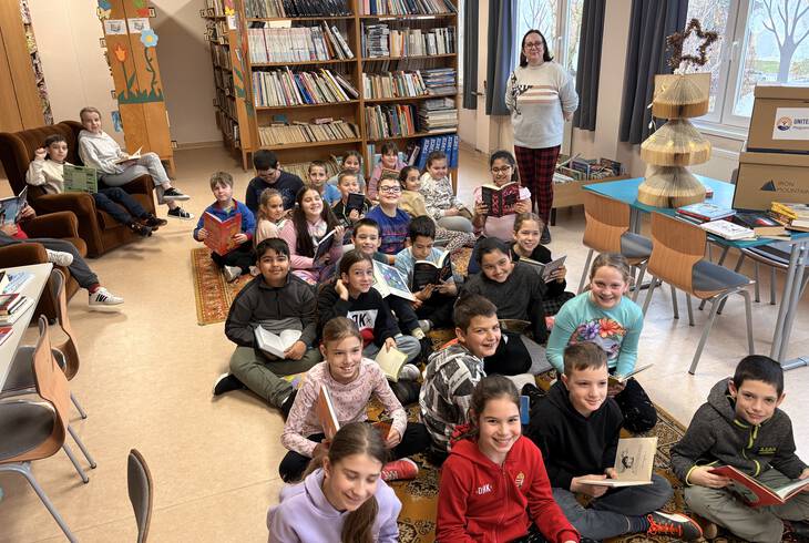 Az olvas�s es�lyt teremt - nyertes k�nyvt�ri p�ly�zat